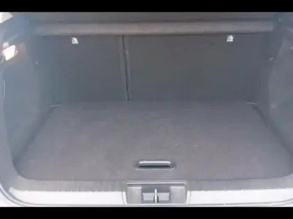 Photo 11 Renault Captur  1.3 TCe mild hybrid 140ch Techno