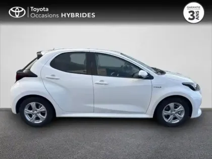 Photo 8 Toyota Yaris  116h Dynamic Business 5p + Programme Beyond Zero Academy MY21