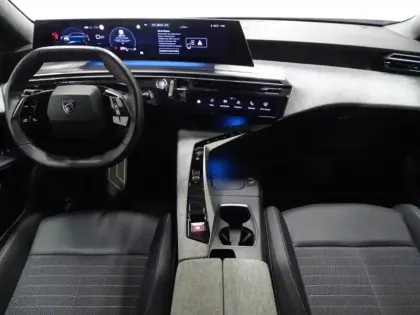 Photo 6 Peugeot 3008  1.2 Hybrid 145ch Allure e-DCS6