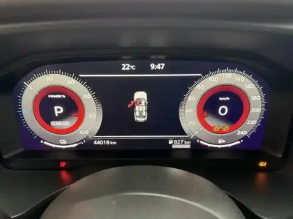 Photo 13 Nissan X-trail  e-4orce 213ch Tekna 7 places