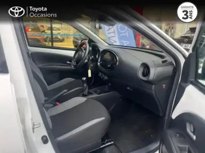 Photo 5 Toyota Aygo  X 1.0 VVT-i 72ch Dynamic