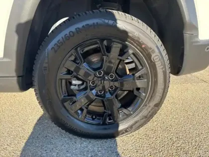 Photo 10 Jeep Compass  1.3 Turbo T4 240ch PHEV 4xe Overland AT6 eAWD