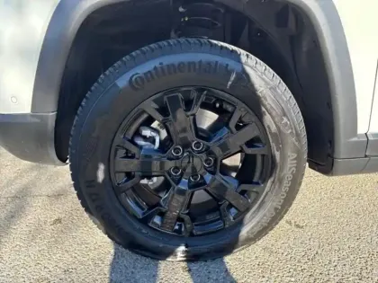 Photo 11 Jeep Compass  1.3 Turbo T4 240ch PHEV 4xe Overland AT6 eAWD