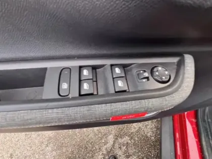 Photo 11 Citroën C3 Aircross  1.2 Turbo 100ch PLUS