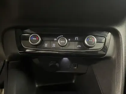 Photo 13 Opel Corsa  1.2 75ch