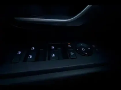 Photo 14 Hyundai Tucson  1.6 T-GDI 215ch Hybrid Initia