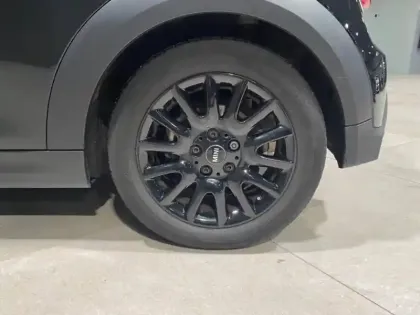 Photo 8 Mini Mini  Cooper 136ch Edition Premium BVA7