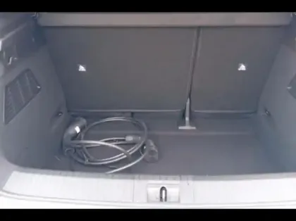 Photo 11 Renault Megane  E-Tech Electric EV60 220ch Techno super charge