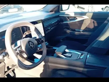 Photo 9 Renault Austral  1.3 TCe mild hybrid 160ch Techno esprit Alpine auto