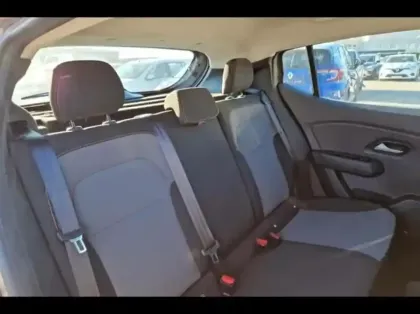 Photo 10 Dacia Sandero  1.0 TCe 90ch Stepway Extreme -24