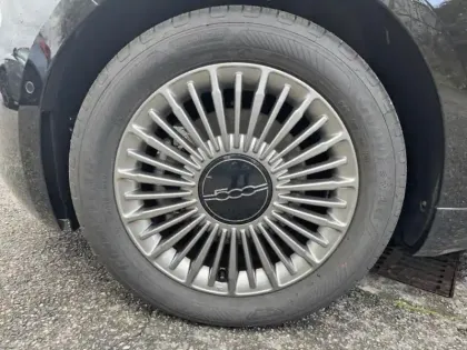 Photo 10 Fiat 500  e 118ch Pack Confort & Style MY24