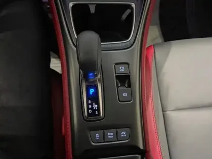 Photo 8 Lexus Lbx  1.5 136ch Vibrant Edition 2WD MY26