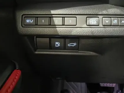 Photo 10 Lexus Lbx  1.5 136ch Vibrant Edition 2WD MY26