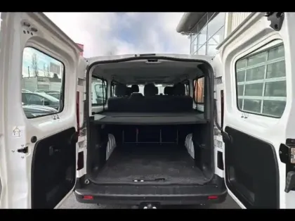 Photo 11 Renault Trafic  Combi L2 2.0 Blue dCi 150ch S&S Zen 8 places