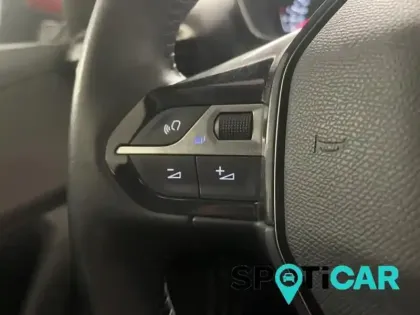 Photo 14 Peugeot 2008  1.2 PureTech 100ch S&S Style