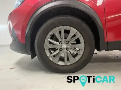 Photo 10 Peugeot 2008  1.2 PureTech 100ch S&S Style