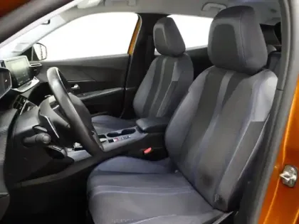 Photo 10 Peugeot 2008  1.2 PureTech 130ch S&S Allure EAT8