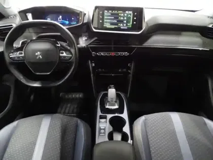 Photo 8 Peugeot 2008  1.2 PureTech 130ch S&S Allure EAT8