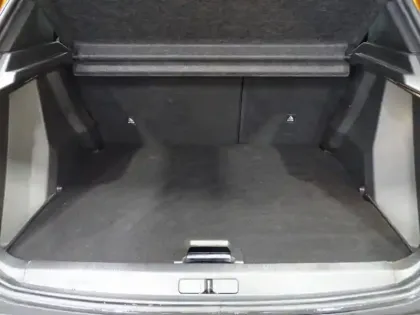 Photo 12 Peugeot 2008  1.2 PureTech 130ch S&S Allure EAT8