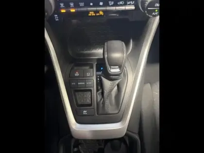 Photo 12 Toyota Rav4  2.5 Hybride 218ch Dynamic 2WD MY23