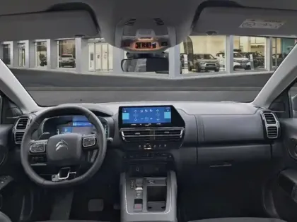 Photo 13 Citroën C5 aircross  1.2 Hybride 145ch PLUS boite automatique