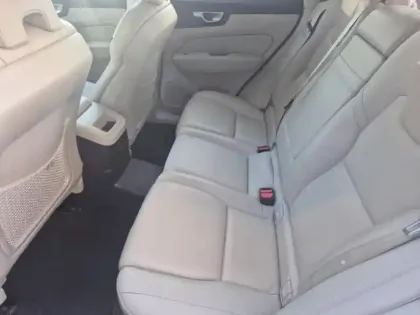 Photo 11 Volvo Xc60 Gén. II Ph1 Inscription Luxe 5