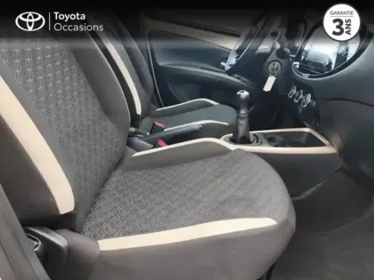 Photo 5 Toyota Aygo  X 1.0 VVT-i 72ch Design
