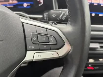 Photo 7 Volkswagen Taigo  1.0 TSI 110ch R-Line DSG7