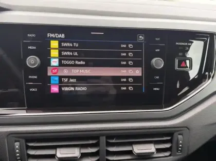 Photo 12 Volkswagen Taigo  1.0 TSI 110ch R-Line DSG7