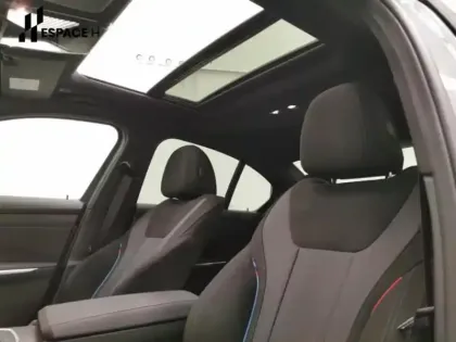 Photo 13 BMW Serie 3 Série 3 320dA xDrive 190ch M Sport