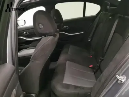 Photo 14 BMW Serie 3 Série 3 320dA xDrive 190ch M Sport