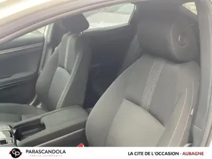 Photo 8 Honda Civic  1.0 i-VTEC 126ch Elegance 5p