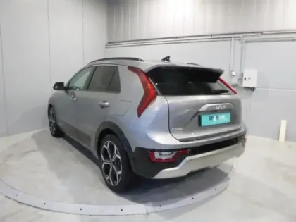 Photo 6 Kia Niro  1.6 GDi 141ch HEV Premium DCT6