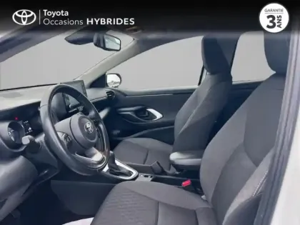 Photo 10 Toyota Yaris  116h Design 5p MY22