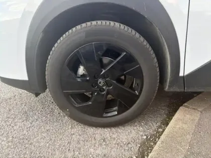 Photo 25 Citroën C5 aircross  1.2 Hybride 145ch PLUS boite automatique