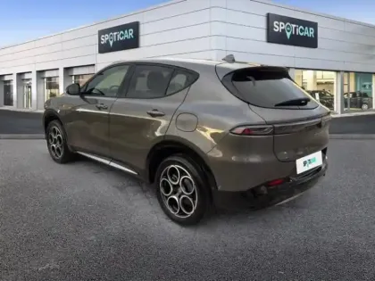 Photo 6 Alfa Romeo Tonale  1.3 PHEV 280ch Tributo Italiano AT6 e-Q4