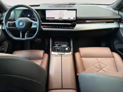 Photo 9 BMW Serie 5 Série 5 Touring 530e 299ch M Sport xDrive