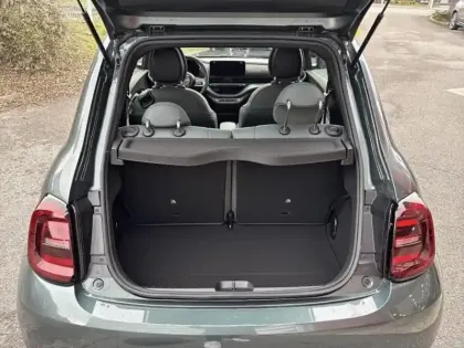 Photo 5 Fiat 500  e 118ch Giorgio Armani Collectors Edition MY25