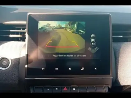 Photo 12 Renault Clio  1.6 E-Tech 145ch full hybrid Techno - 24