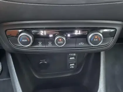 Photo 11 Opel Crossland  1.2 Turbo 130ch Elegance Business