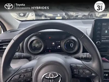 Photo 12 Toyota Yaris  116h Design 5p MY22