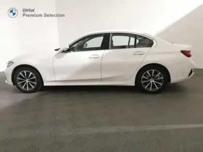 Photo 6 BMW Serie 3 Série 3 318dA MH 150ch Business Design