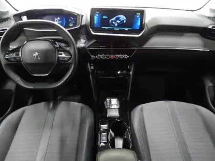 Photo 9 Peugeot 208  e- 136ch Allure Pack