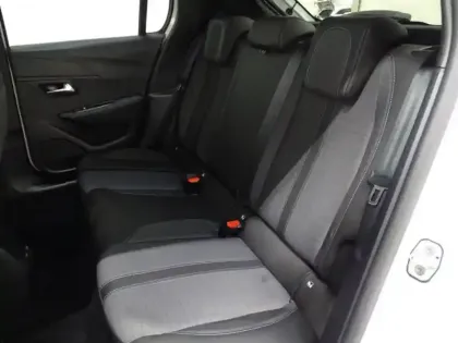 Photo 11 Peugeot 208  e- 136ch Allure Pack