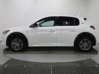 Photo 6 Peugeot 208  e- 136ch Allure Pack