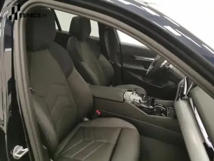 Photo 12 BMW Serie 5 Série 5 Touring 520dA 197ch M Sport xDrive