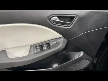 Photo 12 Renault Clio  1.6 E-Tech 145ch full hybrid Techno