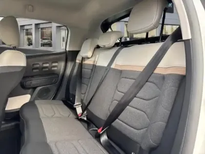 Photo 9 Citroën C3  1.2 PureTech 110ch S&S Shine 120-123g