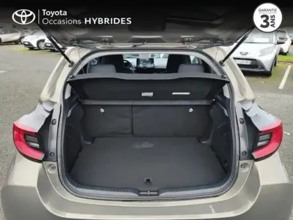 Photo 9 Toyota Yaris  116h Design 5p MY22