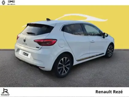 Photo 11 Renault Clio  1.6 E-Tech hybride 145ch Techno